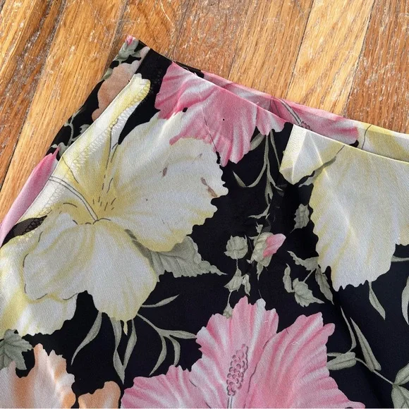 Cleo Floral A-Line Skirt - Black, Pink, Yellow - Picture 5 of 5